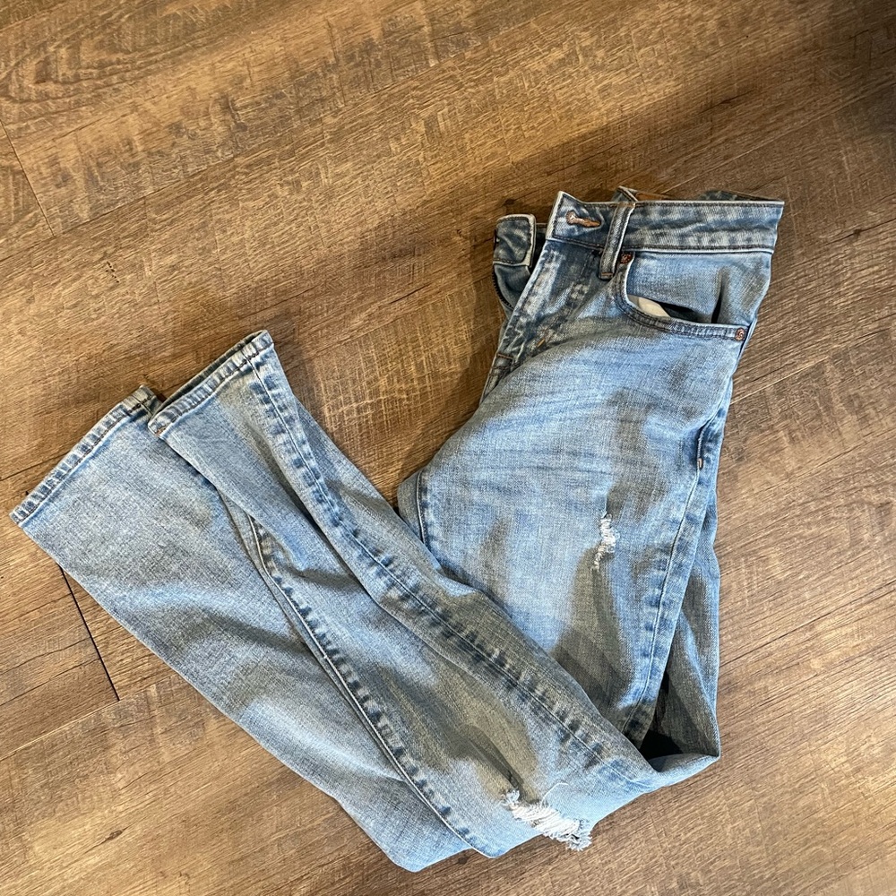 28x32 - Me a skinny ripped jeans from Aeropostale